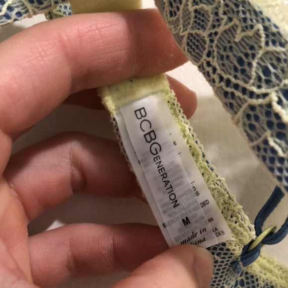 BCBG lace bralette size M - Picture 3 of 3